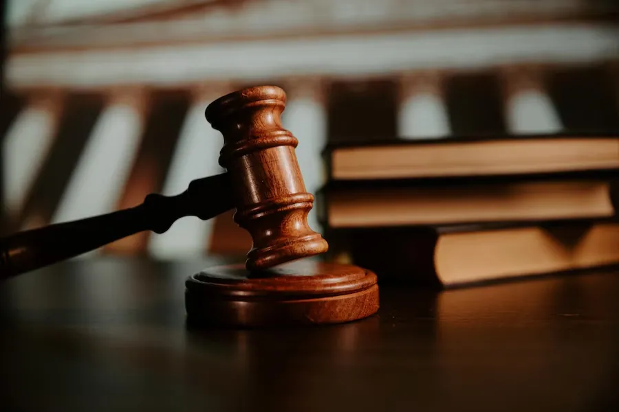 Justiça aplica LGPD para responsabilizar empresa por inscrição em SCR sem notificação